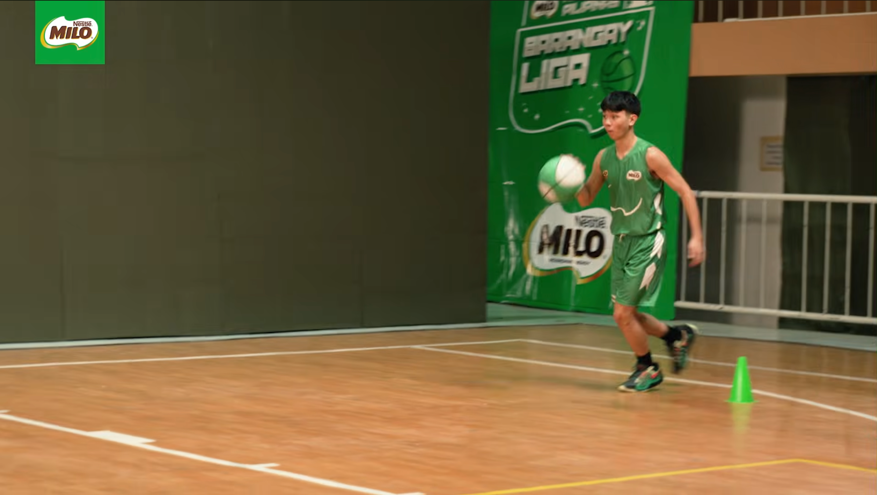 STRAIGHT-LINE DRIBBLING (WHILE JOGGING)