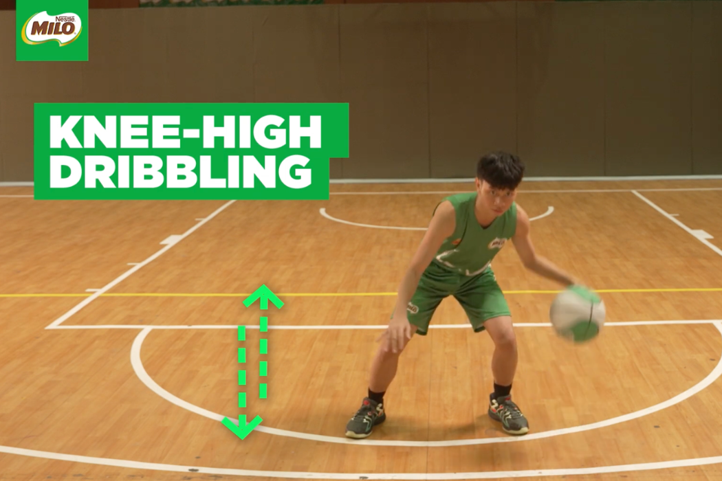 02-knee high Dribbling